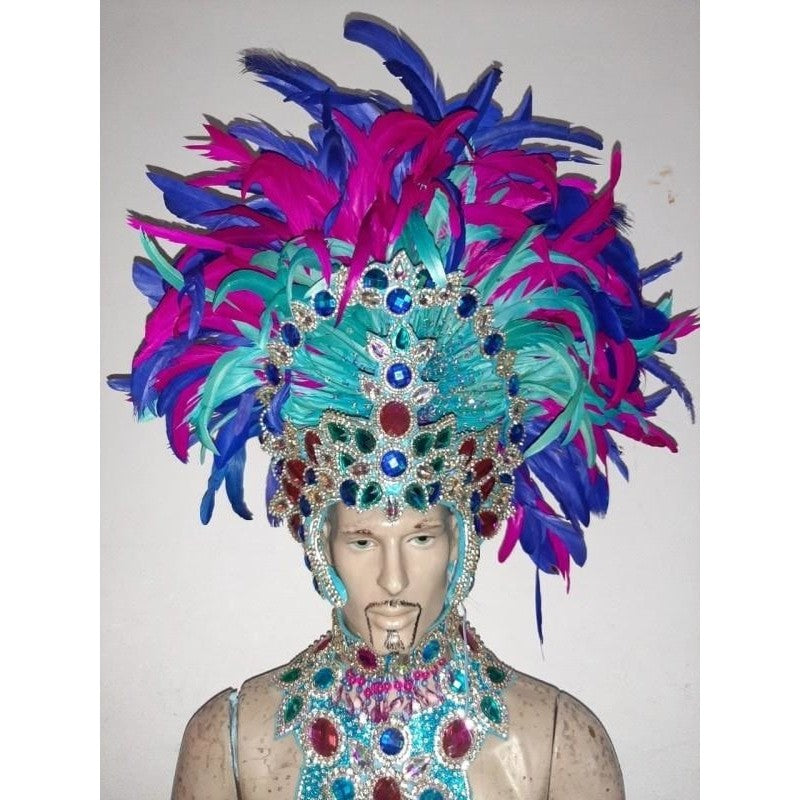 Rio's Colorful Carnival Costumes - LingoHut Blog